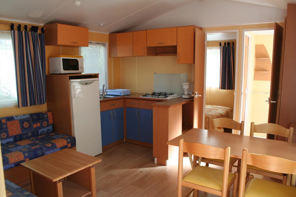 Camping Le Rebau Montblanc Exterior foto